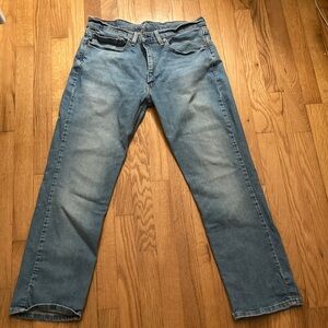 Levi’s 514 blue jeans